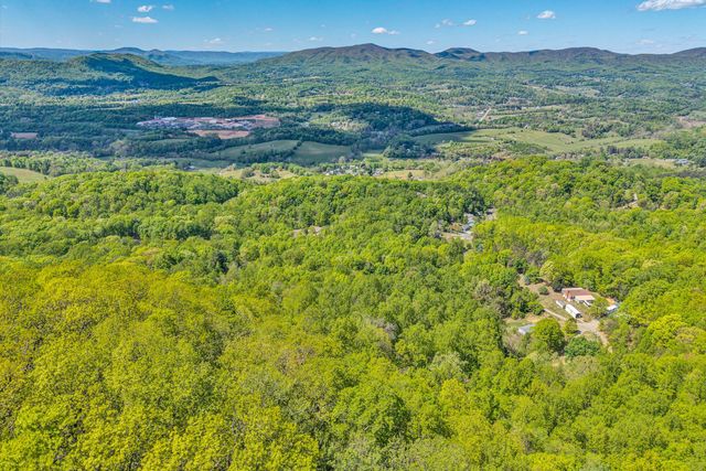 634 Zimmerman RD, Blue Ridge, VA 24064