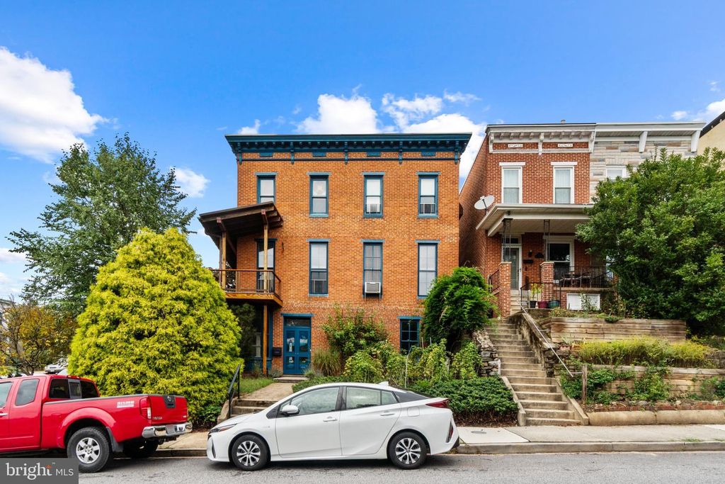 1028 W 38TH ST, Baltimore, MD 21211
