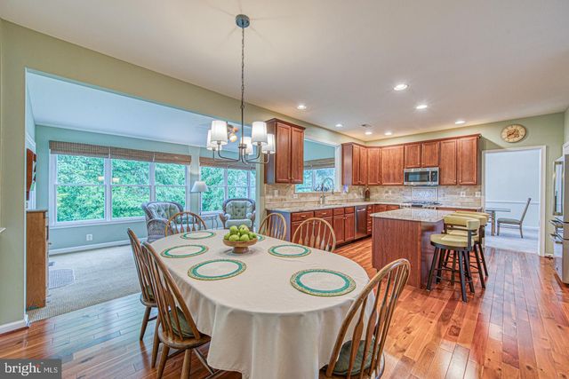 708 DOVER COURT PL, Downingtown, PA 19335