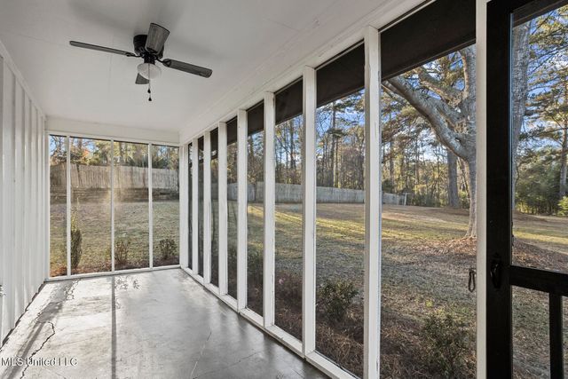 210 Haddon Circle, Brandon, MS 39047