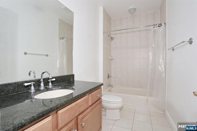 3 Candlewood Drive, Old Tappan, NJ 07675