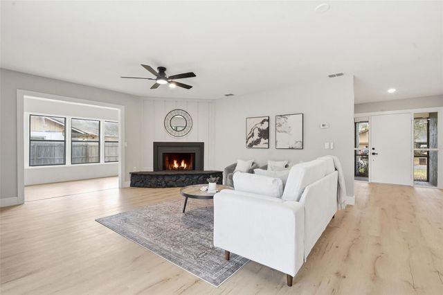 8315 CAMPHOR TREE DRIVE, Orlando, FL 32810