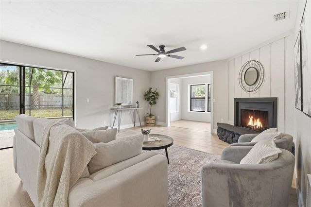 8315 CAMPHOR TREE DRIVE, Orlando, FL 32810