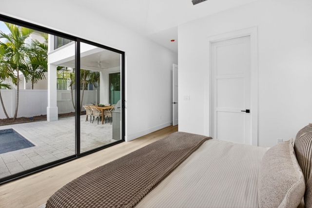 238 NE 12th Street NE, Delray Beach, FL 33444