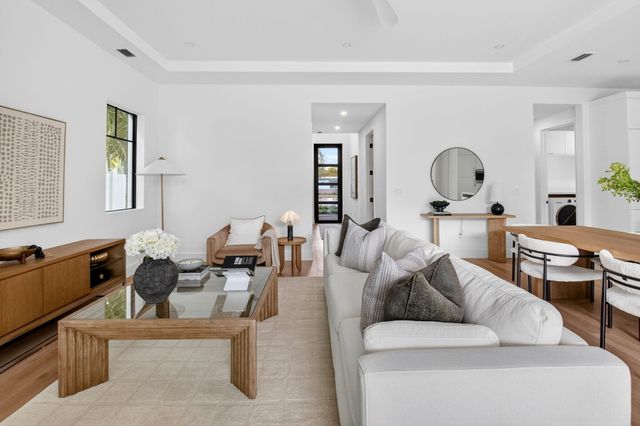 238 NE 12th Street NE, Delray Beach, FL 33444