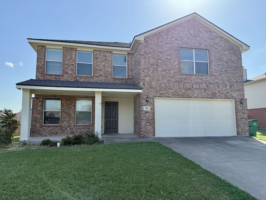 202 Vivian Drive, Waxahachie, TX 75165