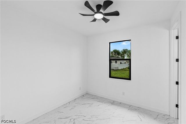 2807 6th ST SW, Lehigh Acres, FL 33976