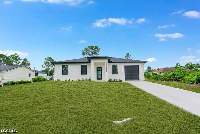 2807 6th ST SW, Lehigh Acres, FL 33976