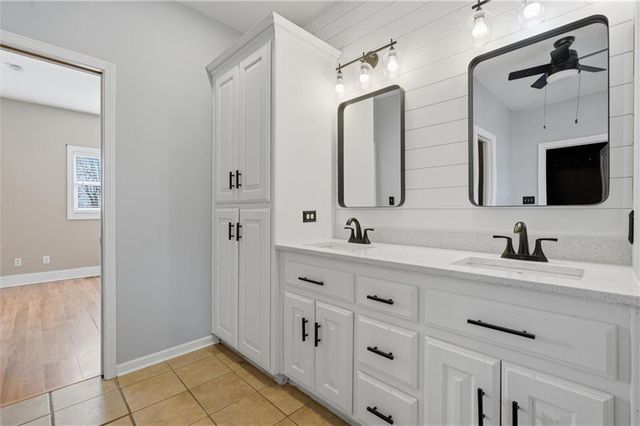 503 E Lexington Street, Richmond, MO 64085