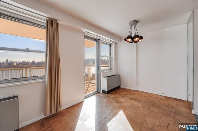 6600 Boulevard East 2C, West New York, NJ 07093