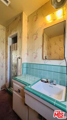 12209 Crewe Street, Los Angeles, CA 91605
