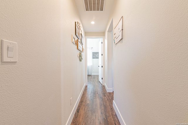 112 W Magnolia, La Vernia, TX 78121