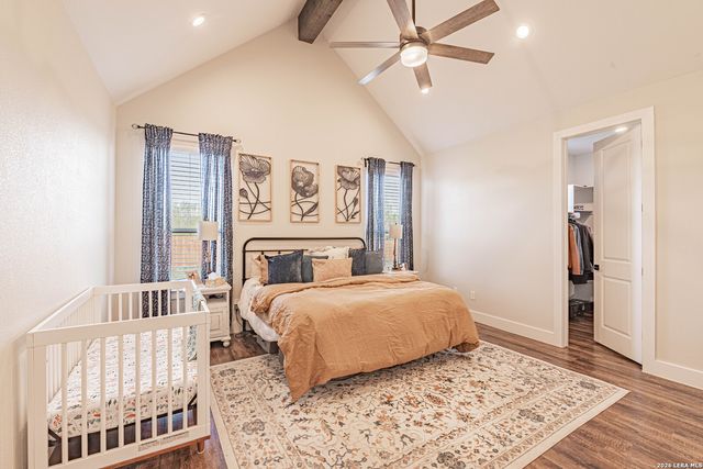 112 W Magnolia, La Vernia, TX 78121