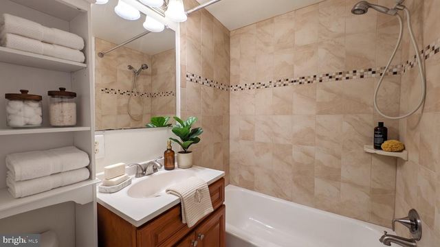 12140 BENTRIDGE PL, Potomac, MD 20854