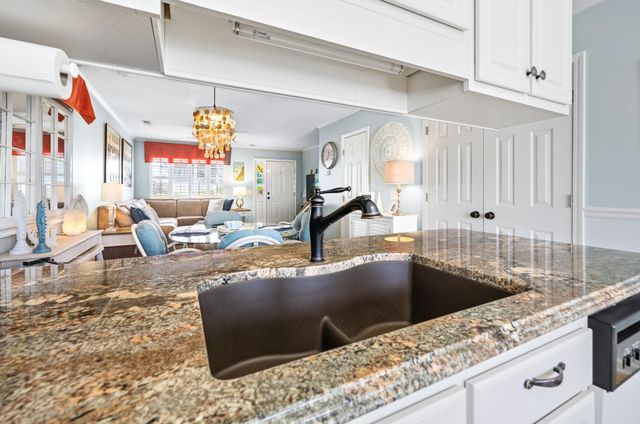 103 Barnwell St Apt 27B, North Myrtle Beach, SC 29582
