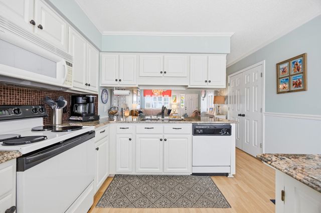 103 Barnwell St Apt 27B, North Myrtle Beach, SC 29582