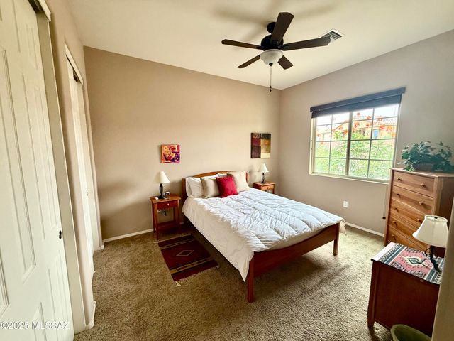 740 N Observation Trail, Green Valley, AZ 85614