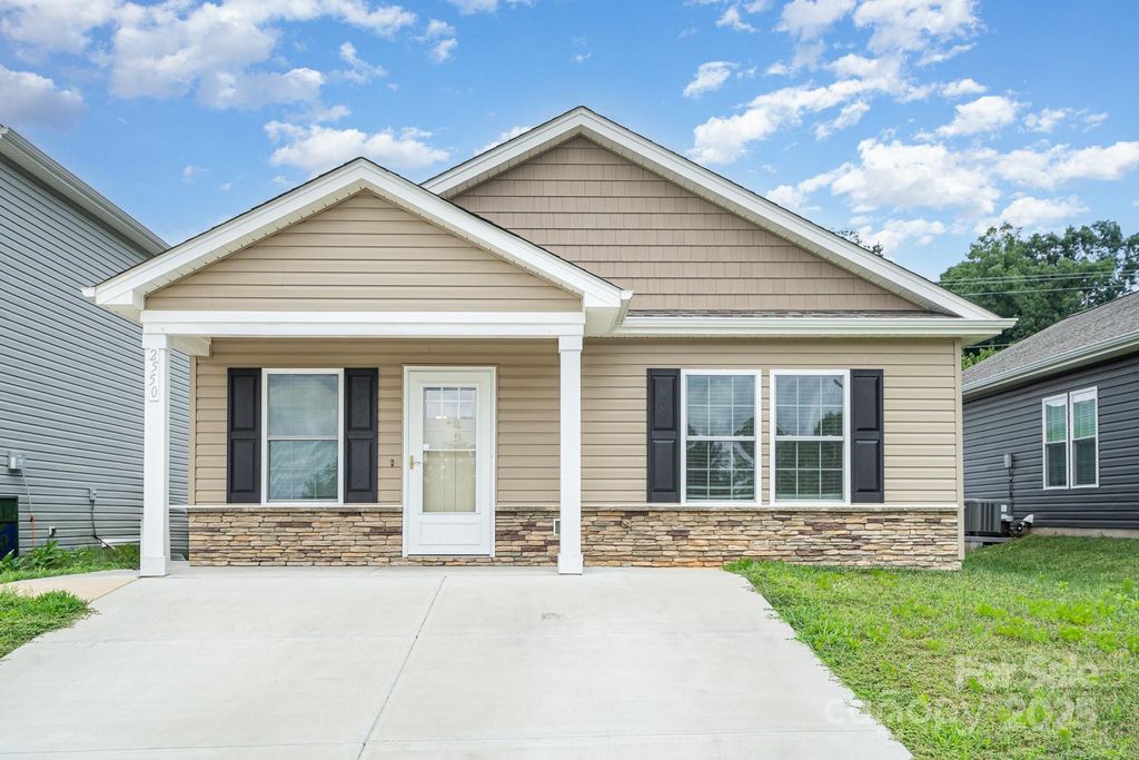 2550 Snow Creek Road NE, Hickory, NC 28601