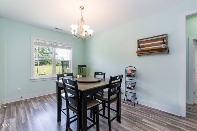53 Red Wood Road, Zebulon, NC 27597