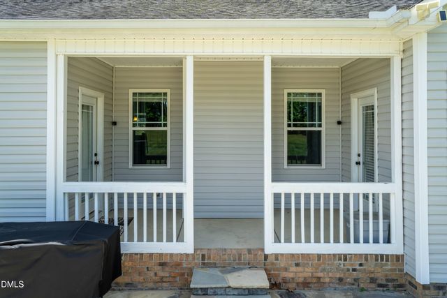 53 Red Wood Road, Zebulon, NC 27597