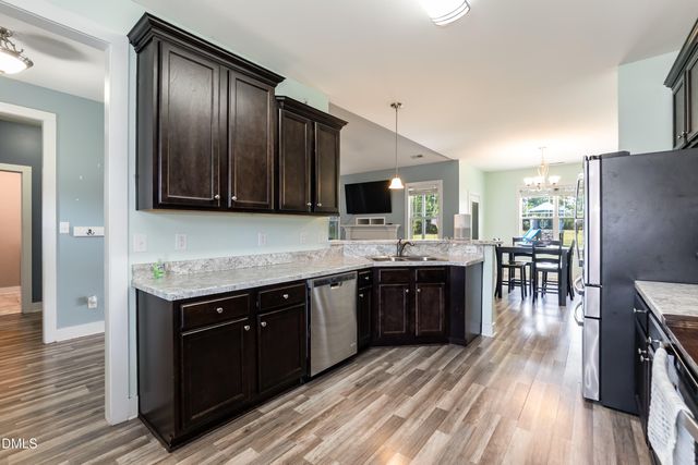 53 Red Wood Road, Zebulon, NC 27597
