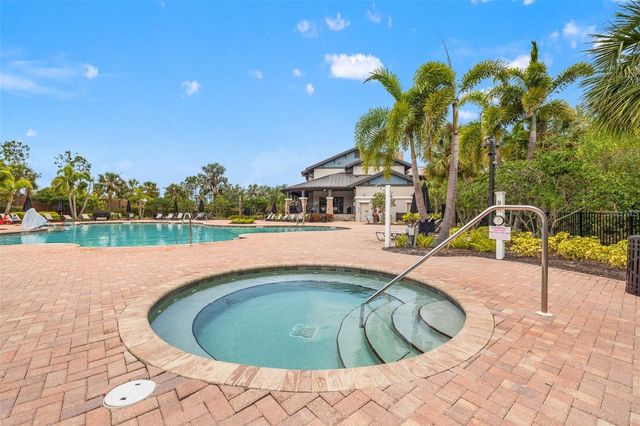 5719 MAIDENSTONE WAY, Palmetto, FL 34221