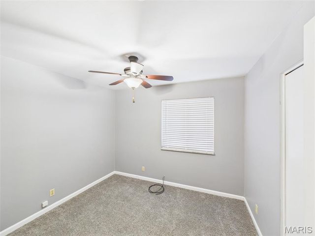 10069 N Bunker Hill Drive A, St Louis, MO 63123