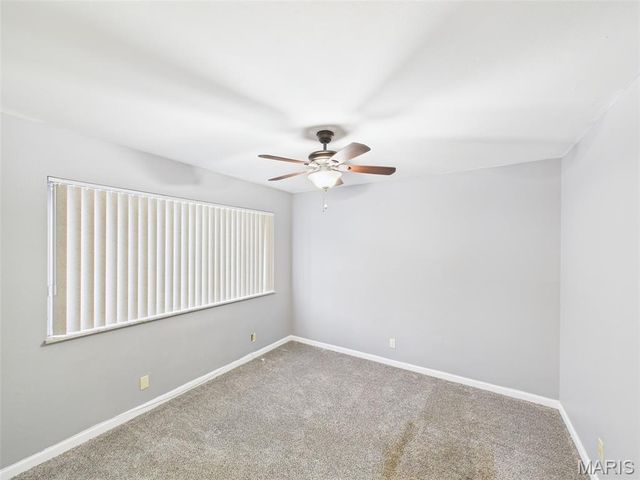 10069 N Bunker Hill Drive A, St Louis, MO 63123