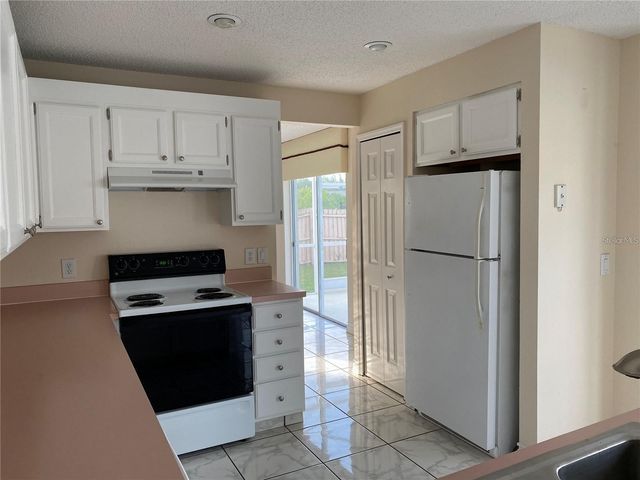 14541 HUNTINGFIELD DR, Orlando, FL 32824