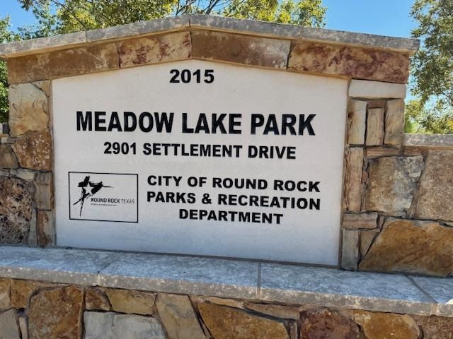 1353 Lakeside LOOP, Round Rock, TX 78665