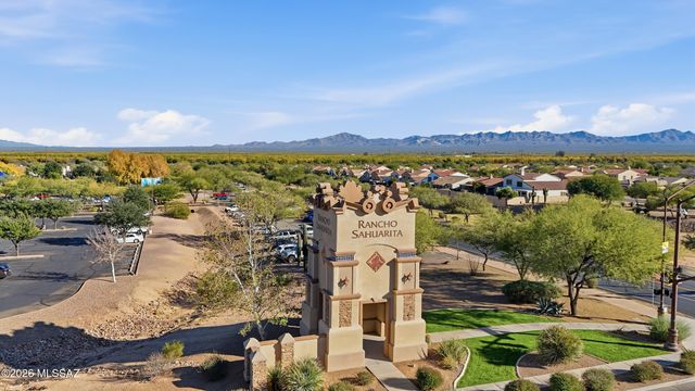 918 W Calle Lindo Clavel, Sahuarita, AZ 85629