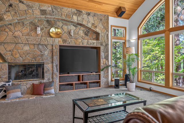 3534 NW McCready Drive, Bend, OR 97703