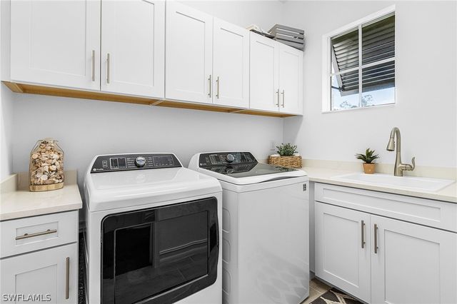 13832 Blue Bay CIR, Fort Myers, FL 33913