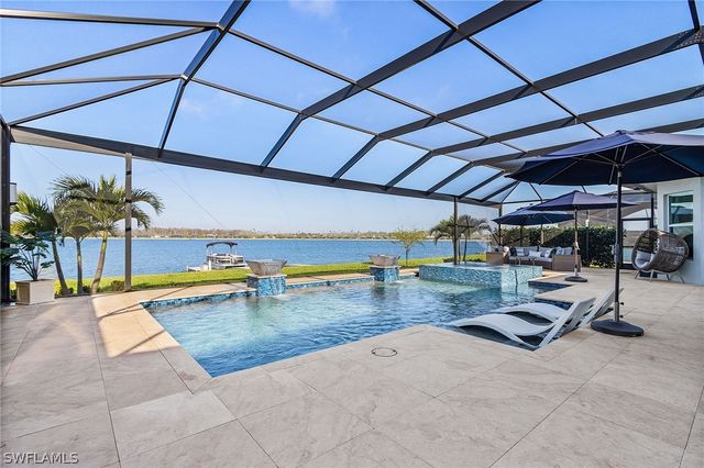 13832 Blue Bay CIR, Fort Myers, FL 33913