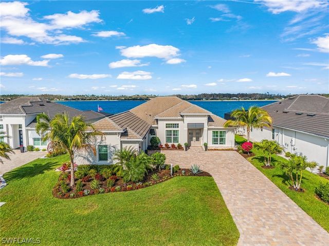 13832 Blue Bay CIR, Fort Myers, FL 33913