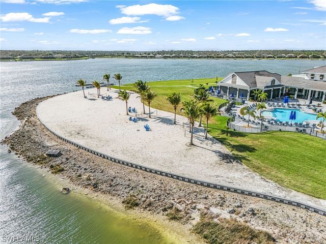 13832 Blue Bay CIR, Fort Myers, FL 33913