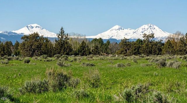 20780 Mira Circle, Bend, OR 97703