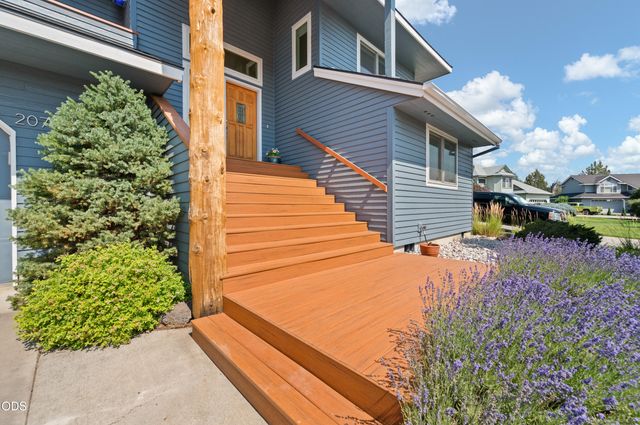 20780 Mira Circle, Bend, OR 97703