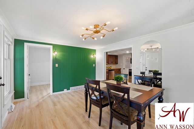 1044 S Bridge Street, Belding, MI 48809