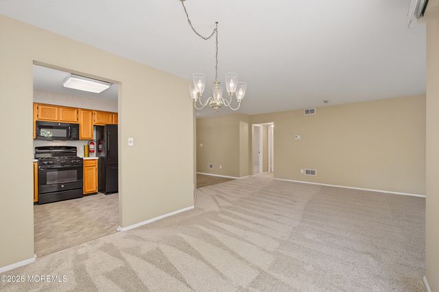 13 Ashbourne Drive A, Monroe, NJ 08831