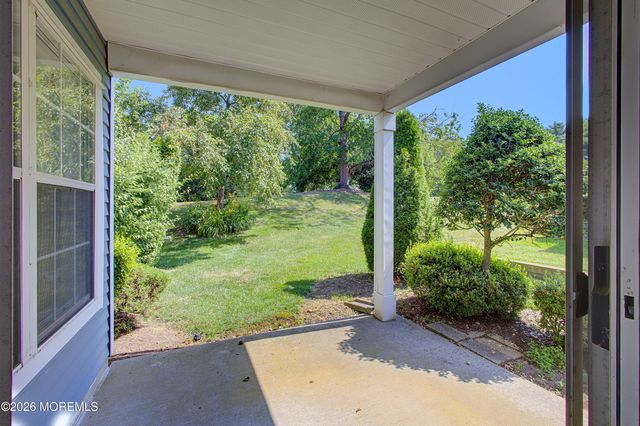 13 Ashbourne Drive A, Monroe, NJ 08831