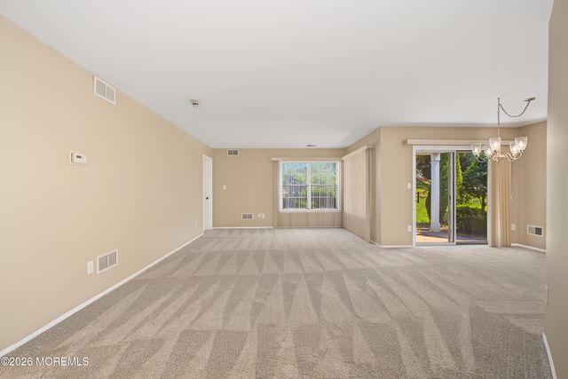13 Ashbourne Drive A, Monroe, NJ 08831