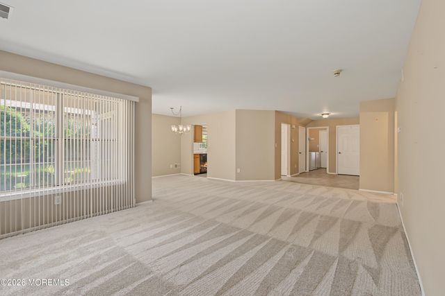 13 Ashbourne Drive A, Monroe, NJ 08831