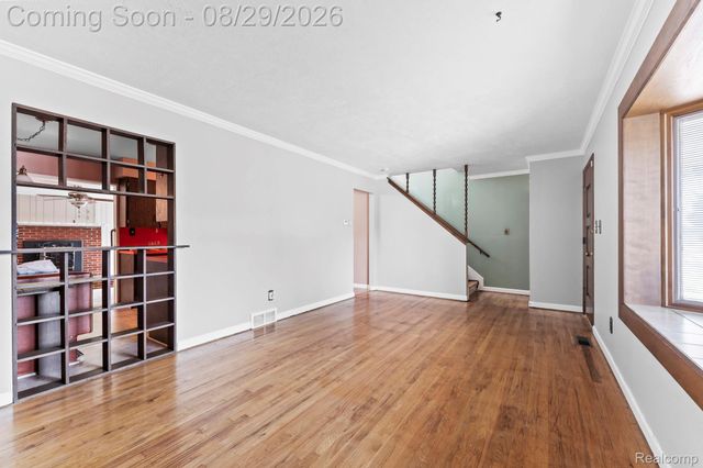 25839 Fairgrove Street, Woodhaven, MI 48183