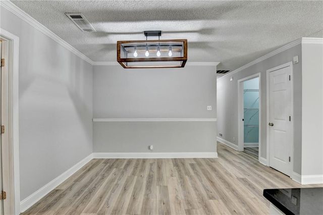 1291 Sommerset Drive, Lawrenceville, GA 30043