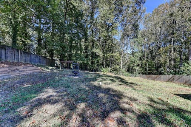 1291 Sommerset Drive, Lawrenceville, GA 30043