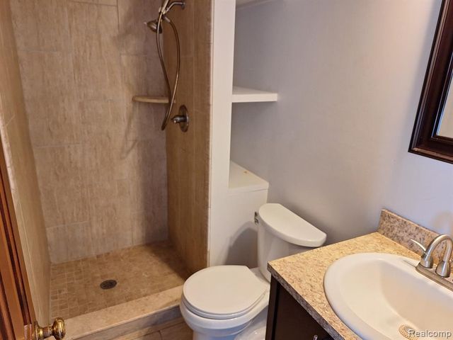 610 W 4th Street, Royal Oak, MI 48067