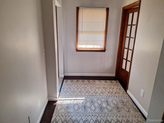 610 W 4th Street, Royal Oak, MI 48067