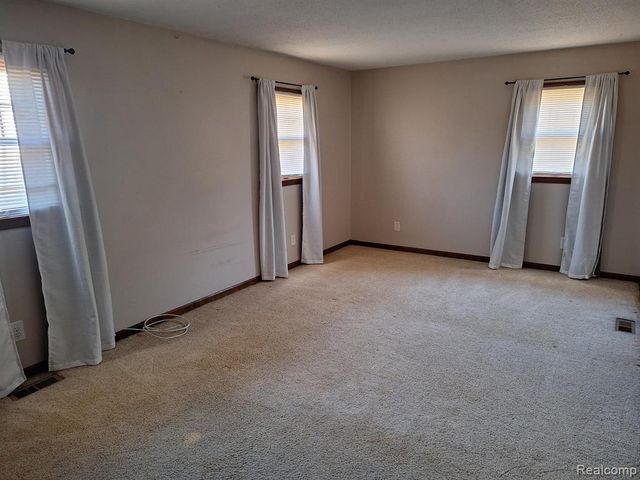 610 W 4th Street, Royal Oak, MI 48067