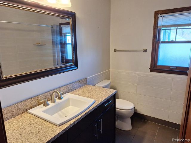 610 W 4th Street, Royal Oak, MI 48067